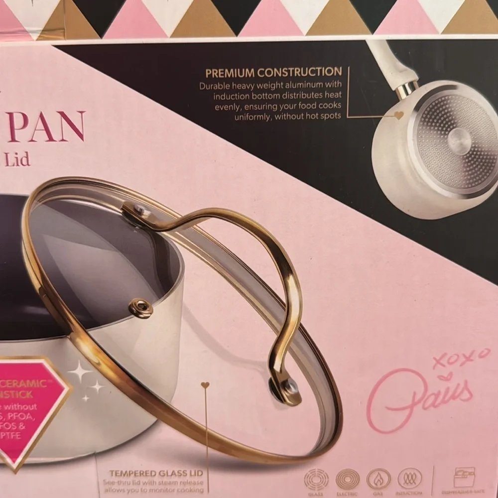 Paris Hilton 2 quart sauce pan with glass lid white and gold NEW